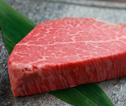 焼肉 松阪牛の霜降り