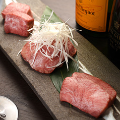 松阪牛タン盛合せ